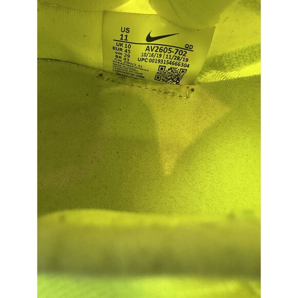 Nike Running Shoes Men's Size 11 React Presto AV2605-702 Neon Yellow Volt White - Picture 11 of 16